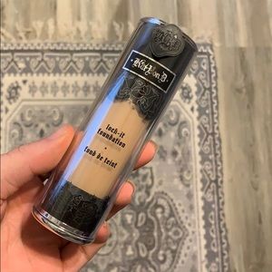 Kat Von D lock it foundation